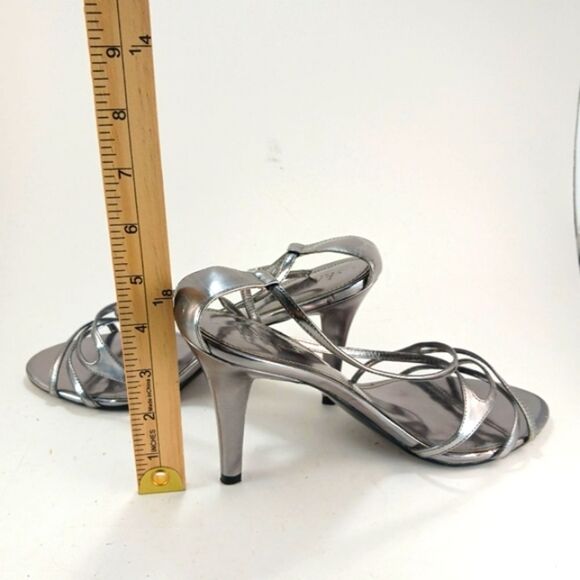 LAUREN Ralph Lauren Abriella Metallic Silver Strappy 4-inch Stiletto Size 10B. - Picture 10 of 13